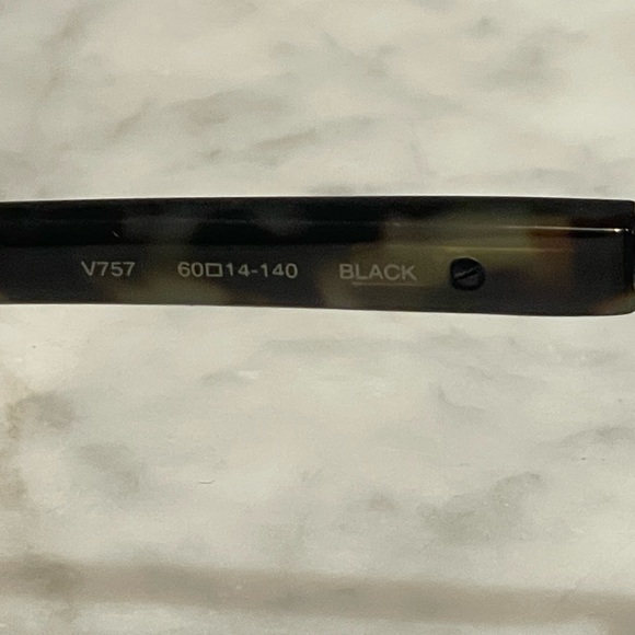 John  Varvatos sunglasses- used/ good condition  with light scratches on lens- - Picture 5 of 6